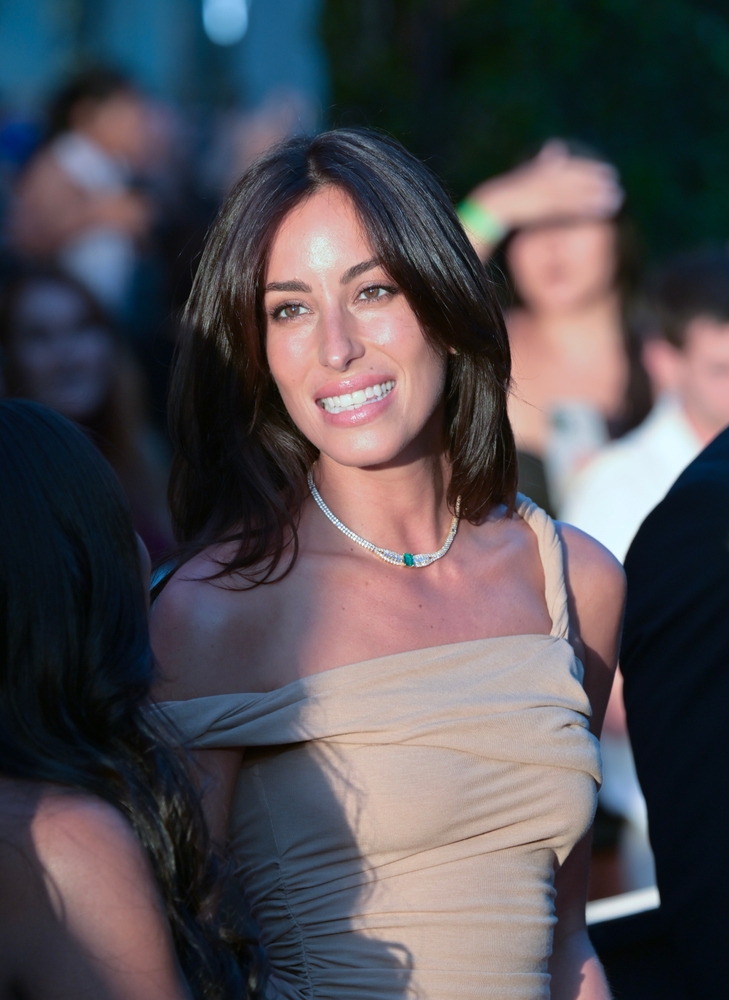 Брэд Питт и Инес де Рамон: новая глава в отношениях