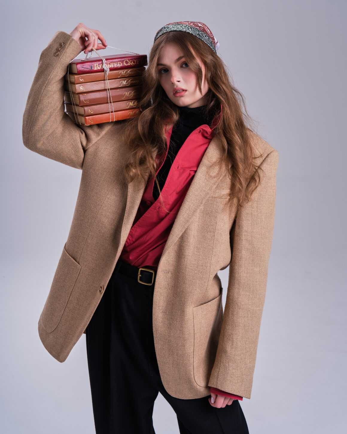 Лера Алмазова: “Мода присутствует во всей моей жизни — начиная от эстетики моего дома, до одежды моей собаки”