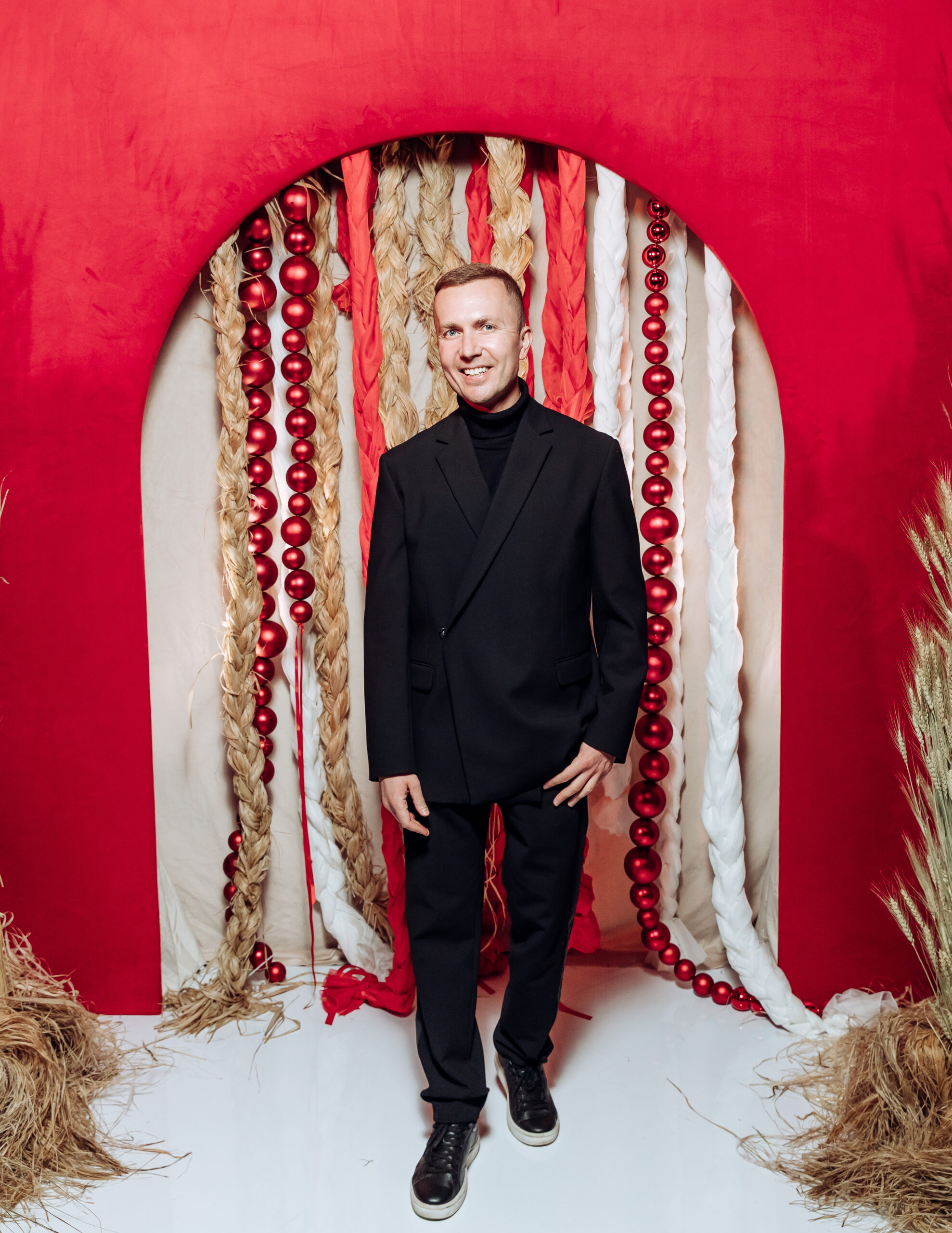 Анна Худоян, Дарья Коробова, Алина Ковалева, Олег Горчанин и другие на премьере шоу «Ход Царевны» Елены Барановой