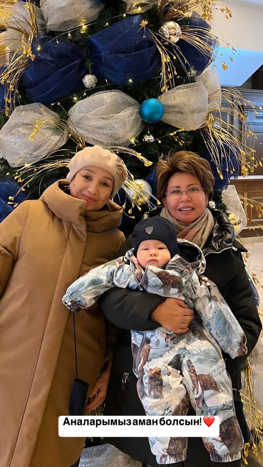 Қазақстандық жұлдыздар Аналар күнін қалай атап өтті