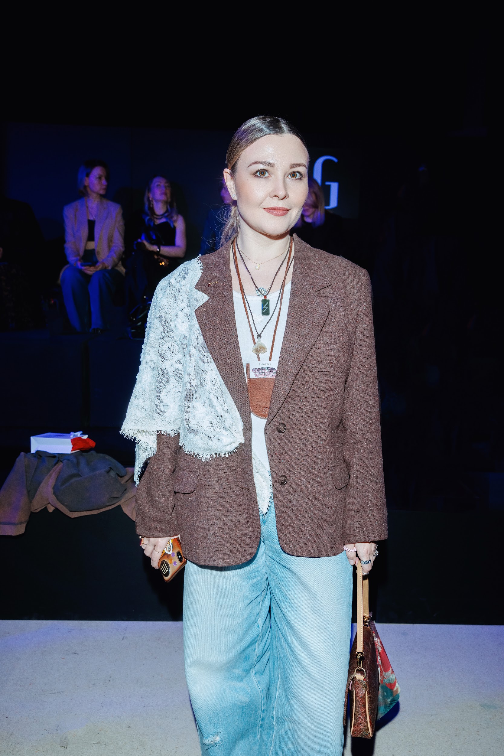 Ольга Лефферс, Питер Опхайм, Полина Аскери и другие звезды на показе бренда COSARÊVE