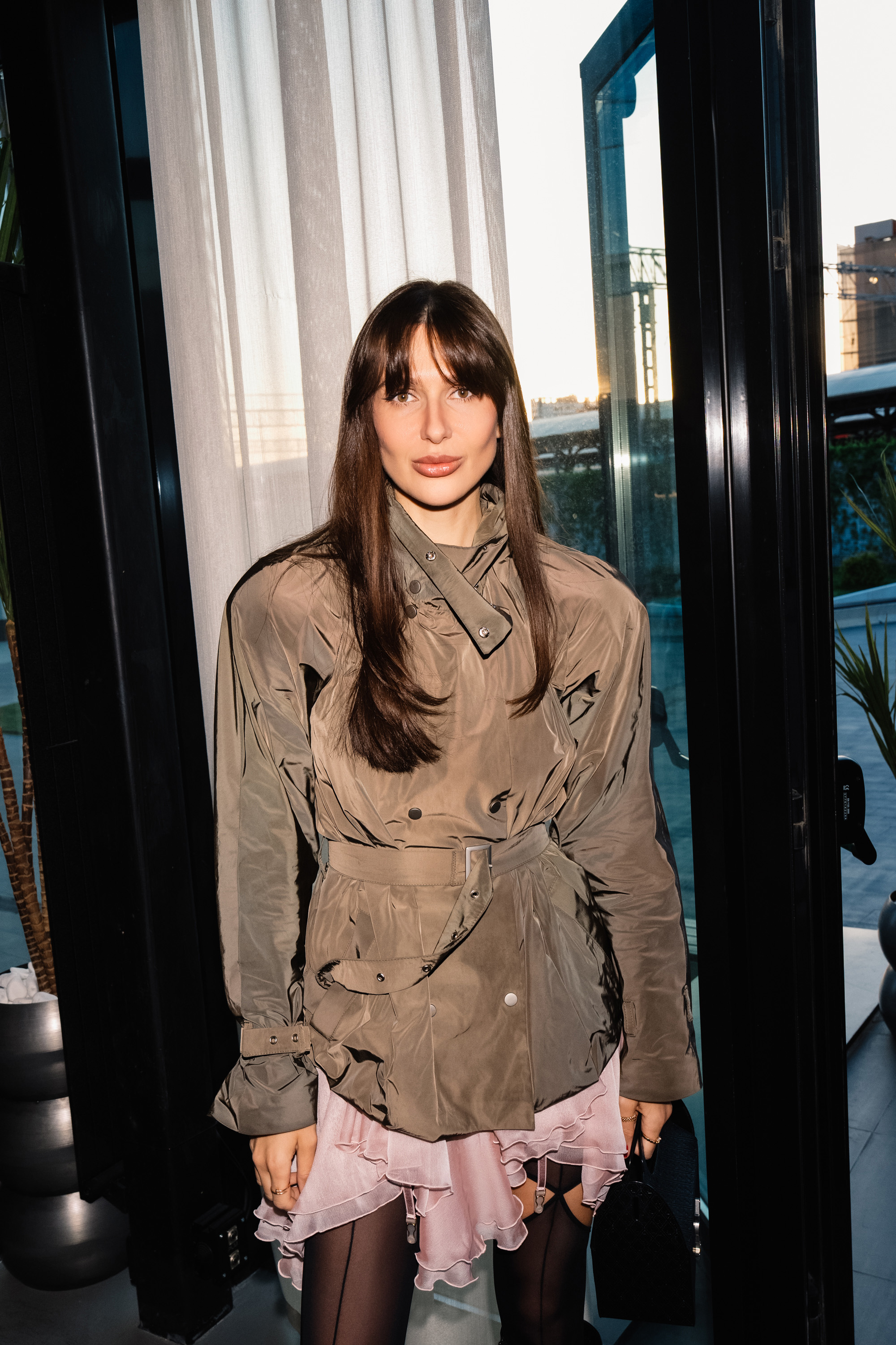 Ольга Ломакина, Никита Мазепин, Паулина Фирсова, Анна Скороходова на закрытом показе авторского подкаста инфлюенсера Люсьен «Ночью на кухне»