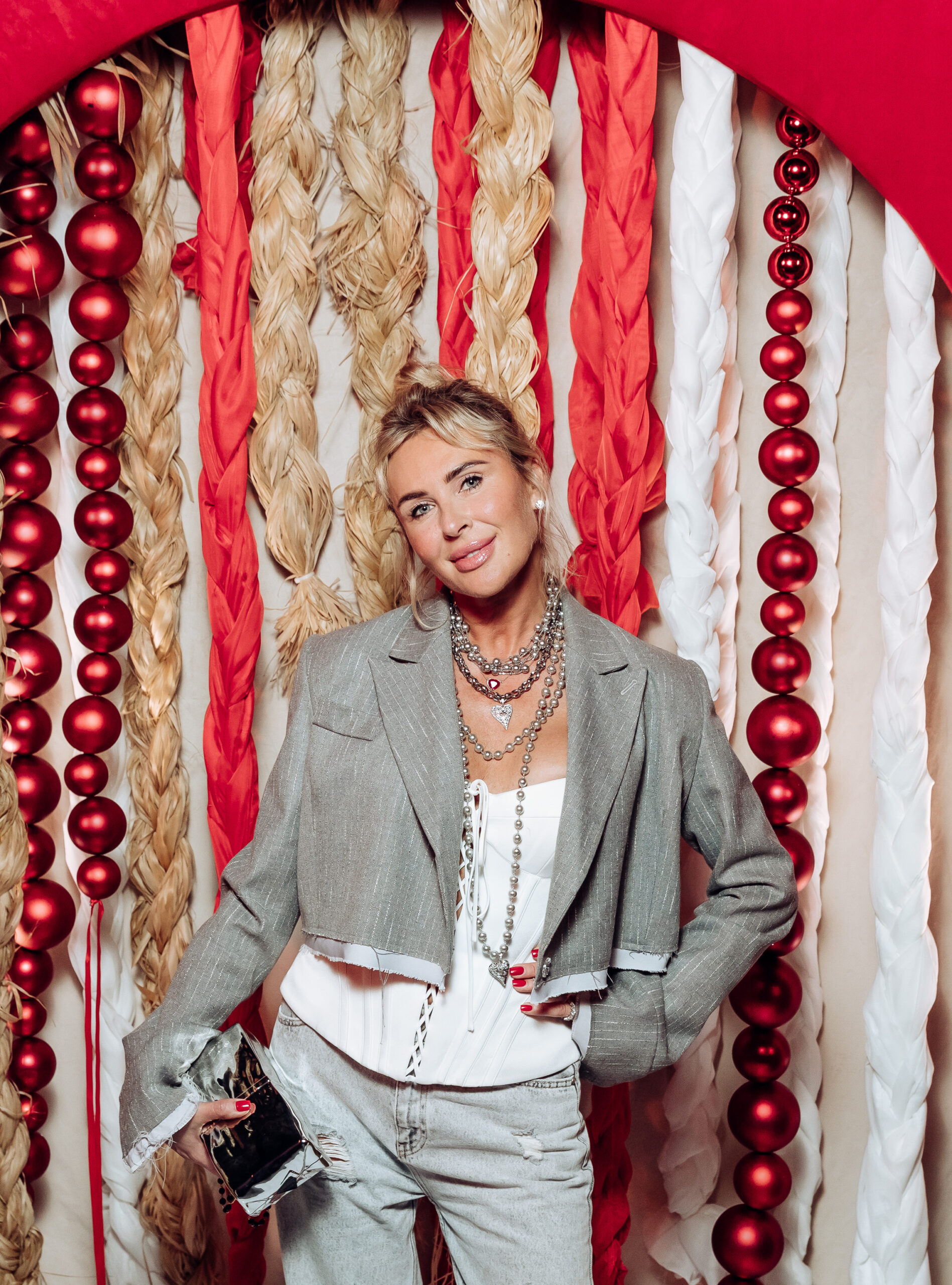 Анна Худоян, Дарья Коробова, Алина Ковалева, Олег Горчанин и другие на премьере шоу «Ход Царевны» Елены Барановой