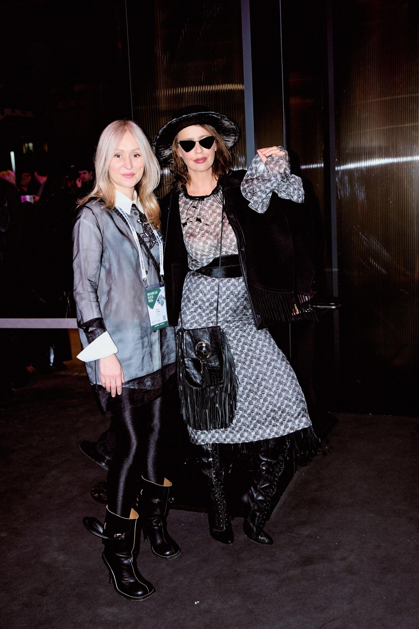 Ольга Лефферс, Питер Опхайм, Полина Аскери и другие звезды на показе бренда COSARÊVE