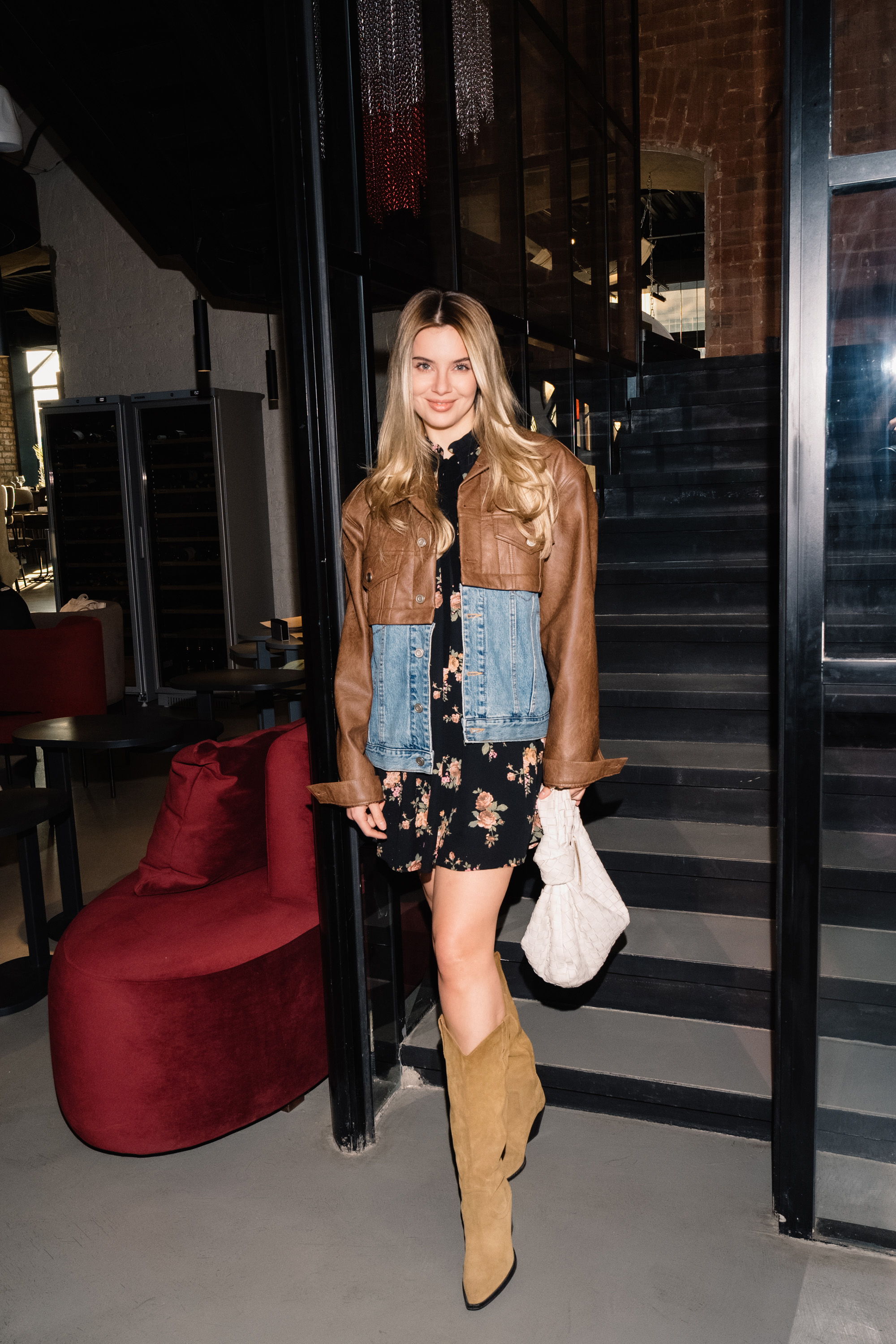 Ольга Ломакина, Никита Мазепин, Паулина Фирсова, Анна Скороходова на закрытом показе авторского подкаста инфлюенсера Люсьен «Ночью на кухне»