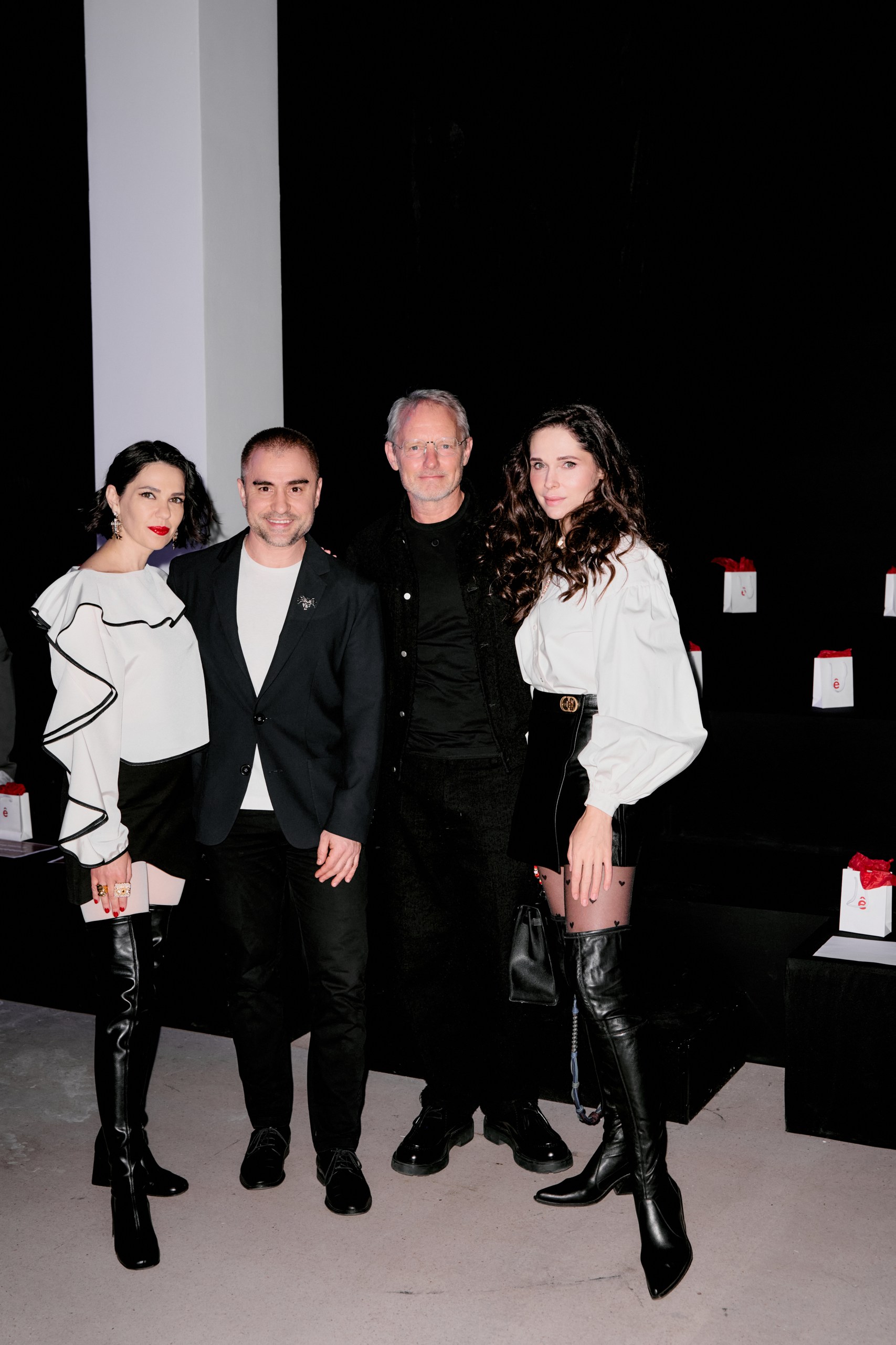 Ольга Лефферс, Питер Опхайм, Полина Аскери и другие звезды на показе бренда COSARÊVE