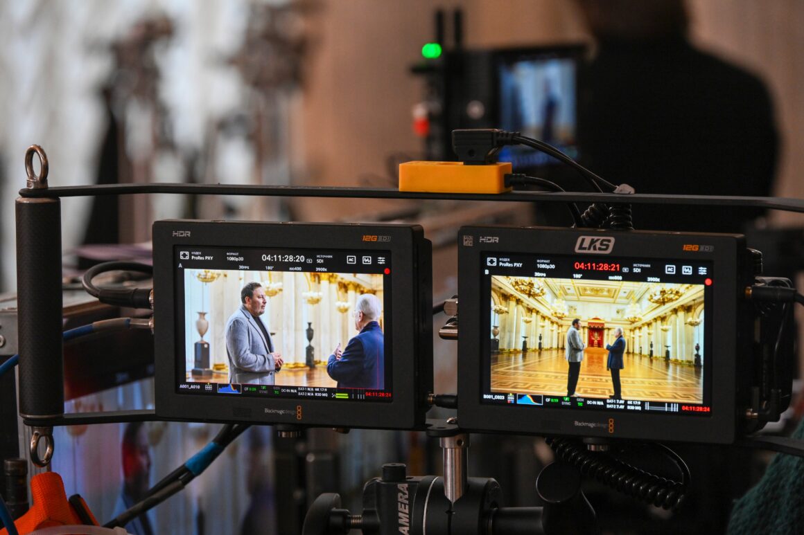 «Один музей. Три взгляда»: как Дмитрий Левицкий, Александра Жаркова и другие звезды интерпретировали классику в новом формате