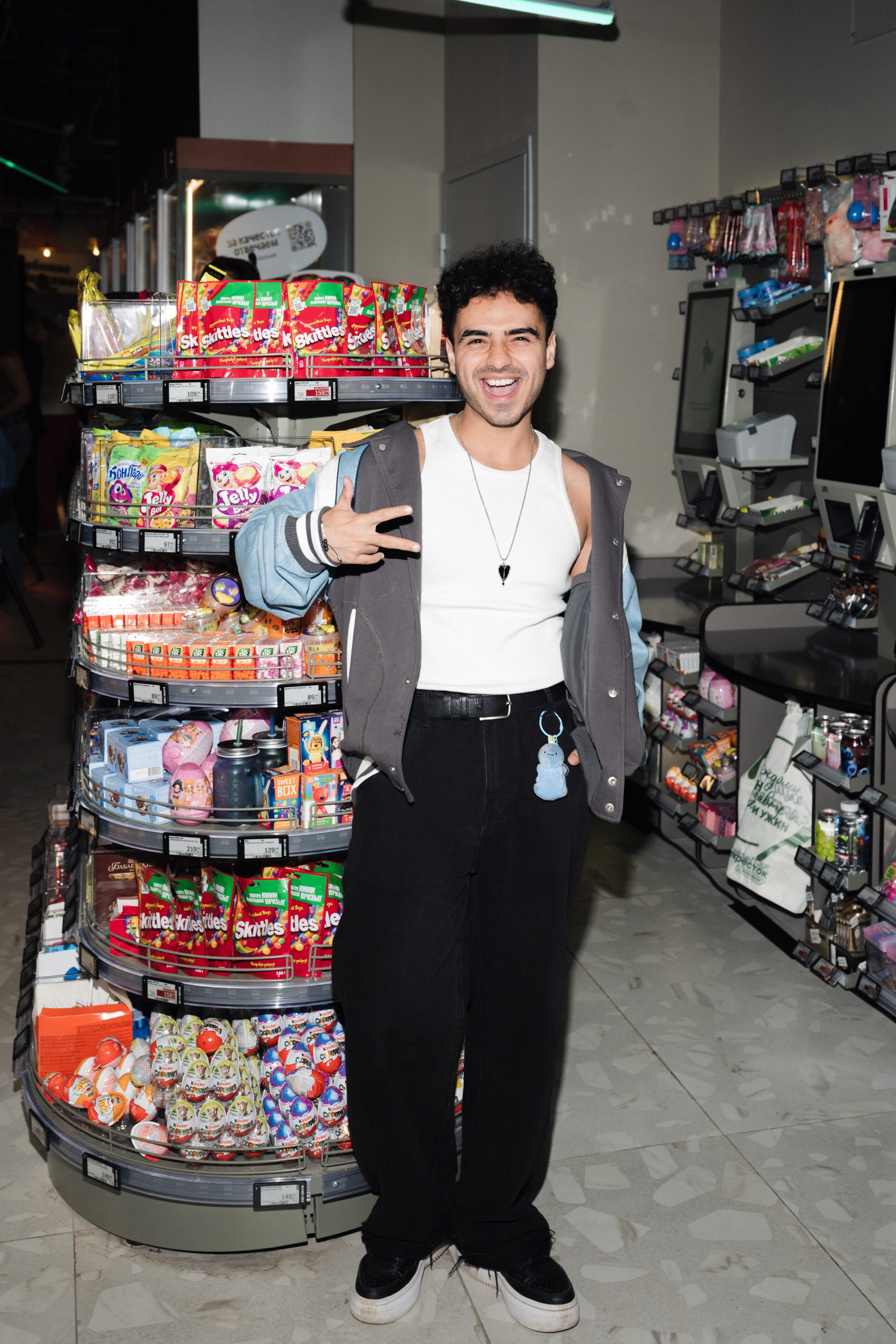 Катя Адушкина, Александра Киселева, Саша Спилберг и другие звезды на открытии «Select Перекресток»