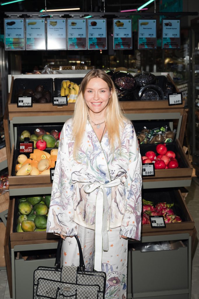 Катя Адушкина, Александра Киселева, Саша Спилберг и другие звезды на открытии «Select Перекресток»