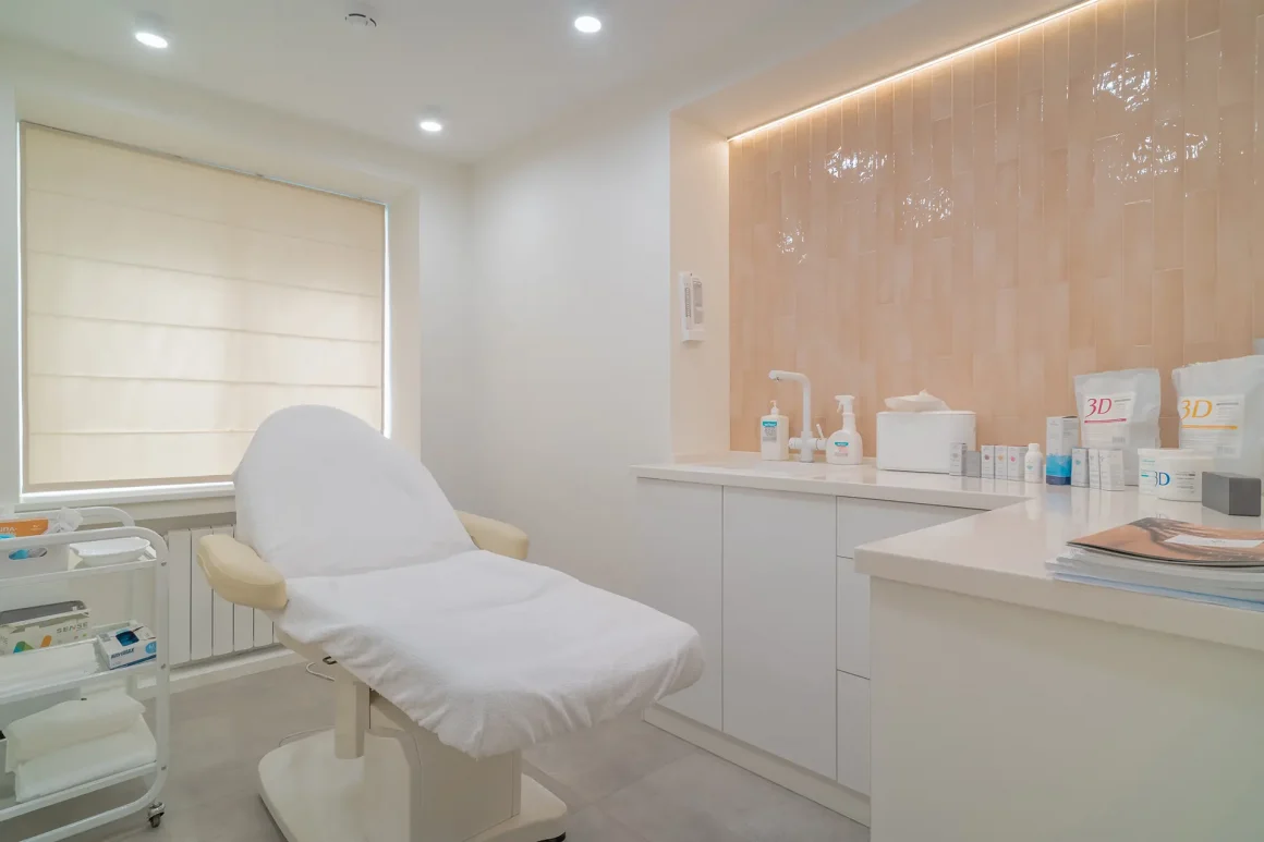 Инъекционная косметология в Москве: биоревитализация, контурная пластика и другие методы