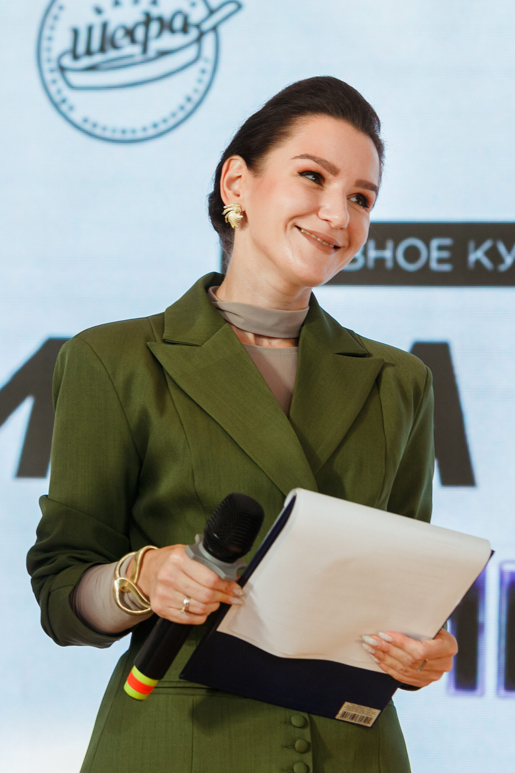 Анатолий Деренчук и Максим Емец победили в шоу «Битва на кухне. КИБОРГИ» на ВДНХ в Москве